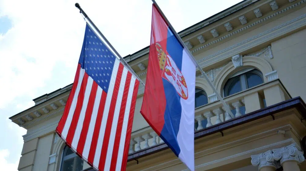 Polovina građana Srbije smatra da je SAD neprijatelj Srbije 1