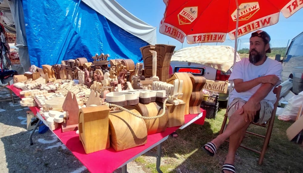 Hemijski inženjer iz Zaječara od drveta izrađuje unikatne predmete 3