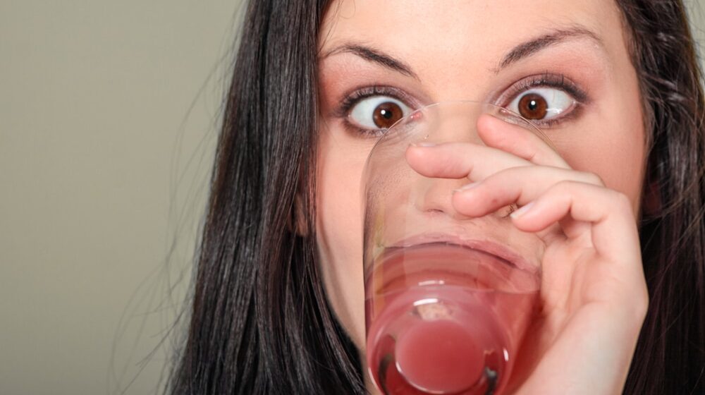 Kako zaustaviti štucanje: Poljubac može pomoći 1