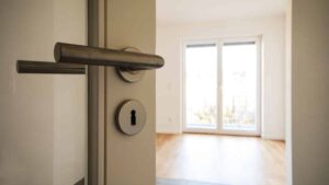 Da li će na nekretnine upisane po novom zakonu o legalizaciji moći da se podigne hipoteka? 13