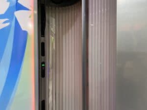 Da li je solarijum adekvatan i bezbedan način da pripremite kožu za letovanje? 4 Da li je solarijum adekvatan i bezbedan način da pripremite kožu za letovanje? 4