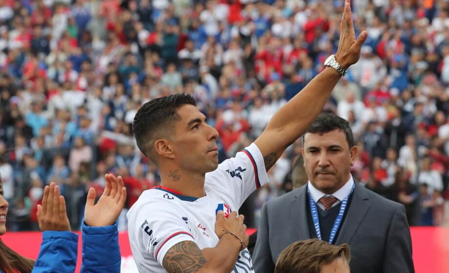 Luisa Suaresa dočekale hiljade ljudi na ulicama Montevidea (VIDEO) 1