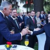 Sastanak kod Đukanovića: Dolaze Abazović i Konjević 13