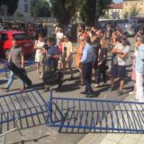 Pokret za preokret: Janko Veselinović povređen tokom protesta protiv GUP-a 7