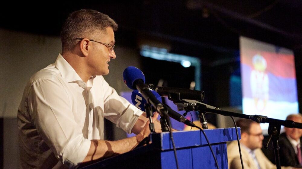 Vuk Jeremić pozvao pristalice da se suzdrže i ne odgovaraju na "provokacije" Marinike Tepić 1