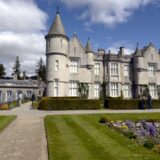 Koliko vredi imovina britanske kraljevske porodice, a koliko je posedovala samo kraljica Elizabeta? 2