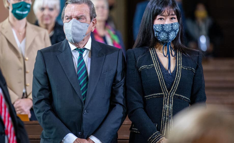 So-Jon Kim Šreder demantuje supruga: Šreder u Moskvi pregovara o energetici 1