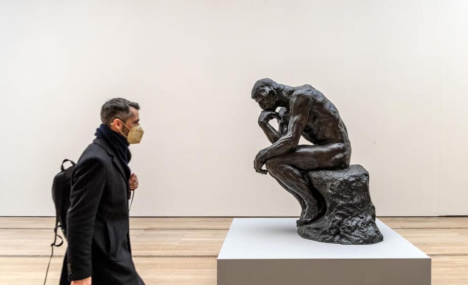 Odlivak skulpture "Mislilac" Ogista Rodena prodat za 11, 14 milona dolara na aukciji u Parizu 1