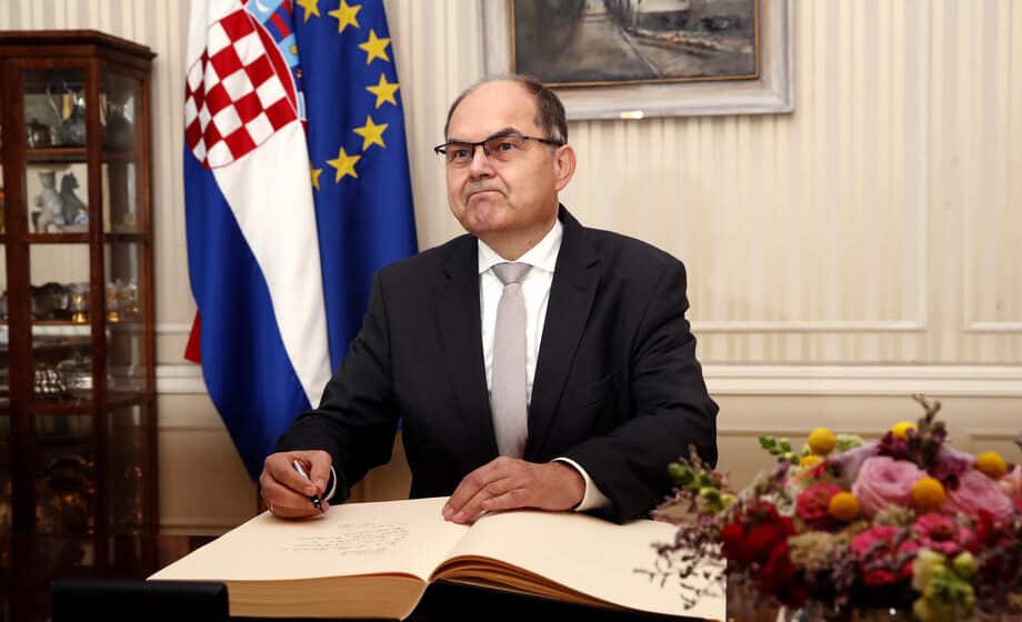 “Ako su tačni medijski natpisi Šmit i OHR vode BiH u dalju etničku podelu” 1