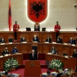 Skupština Albanije usvojila Rezoluciju o Srebrenici 11