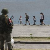 Sve više Rusa dobija poziv za regrutaciju, potencijalni vojnici se "namamljuju platama" 5