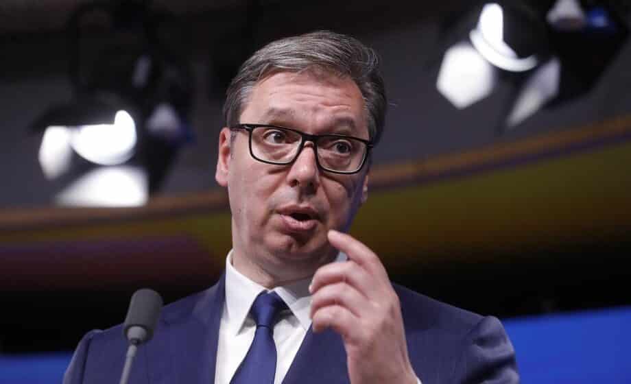 Vučić: Formiranje Vlade sredinom avgusta, drago mi je da se američki ambasador neće mešati u njen sastav 1