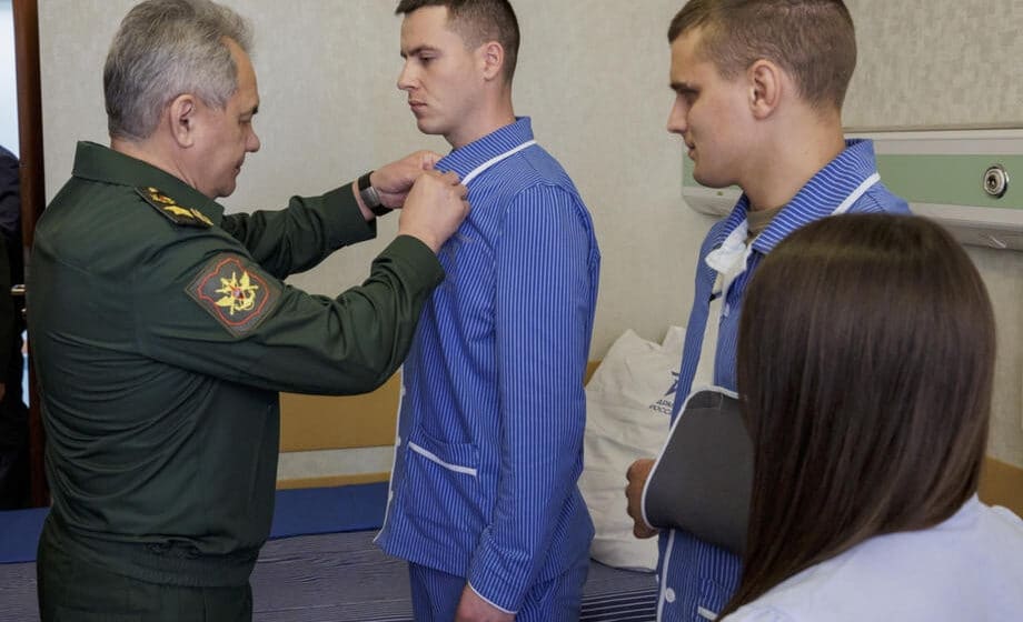 Roditelji u strahu od mobilizacije: Sve više izveštaja da se vrši pritisak na vojno sposobne Ruse da se priključe vojsci 1