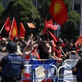 Sedmorica optuženih za nasilje pred Sobranjem priznali krivicu i dobili uslovne kazne 7