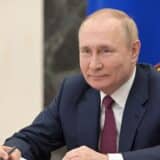 Peskov: Sa Putinovim zdravljem je sve u redu 13