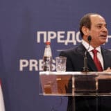 Predsednik Egipta položio venac na spomenik Neznanom junaku na Avali 12
