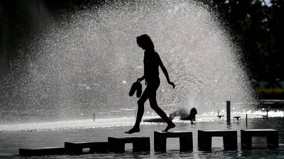 Životni vek Nova studija upozorava: Porast temperature od 1 °C skraćuje očekivani životni vek za oko pola godine 1