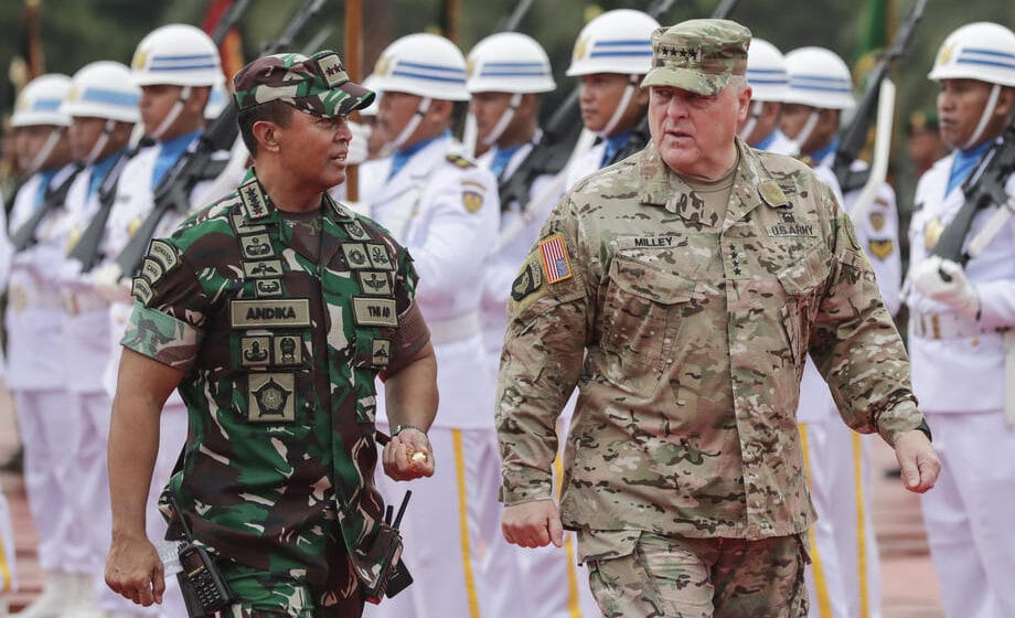 Zvaničnik vojske SAD Mark Mili: Vojska Kine sve agresivnija i opasnija 1