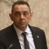 Ministar policije i vojni kursadžija se besramno dodvorava svom šefu: Stefan Tasić (NDB) o napadima Vulina na Danas 7