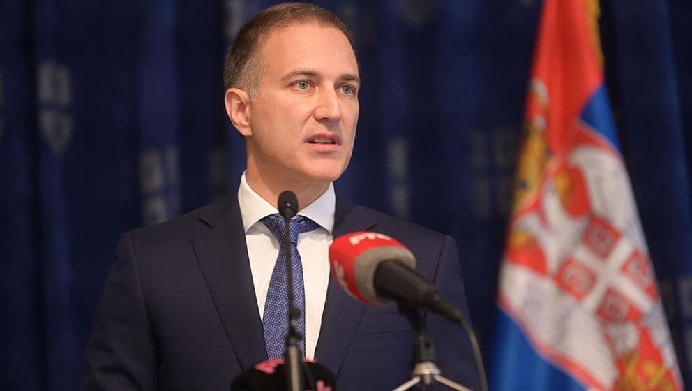 Stefanović: Podržati Vučića koji se bori da Srbija ostane na svojim zacrtanim putevima 1