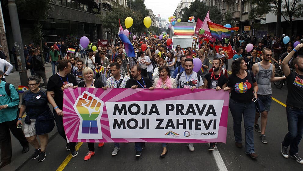 Gej lezbejski info centar: Hitno treba priznati istopolna partnerstva sklopljena u inostranstvu 1