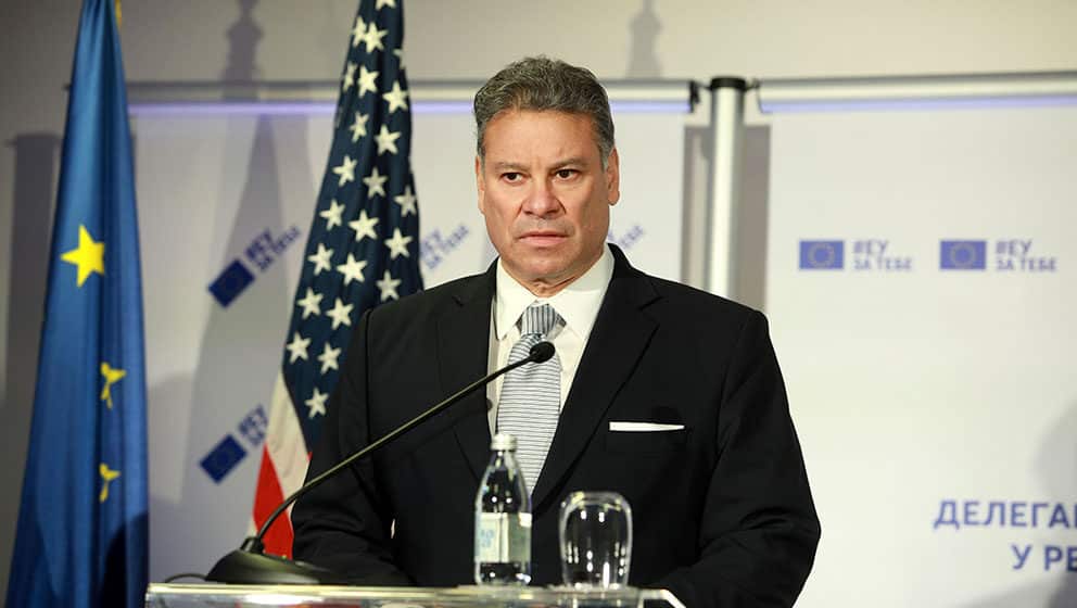 Eskobar danas sa liderima opozicionih partija na Kosovu 1