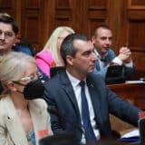 Orlić zakazao sednicu o Kosovu, pojedini poslanici opozicije tvrde da će SNS imati skup podrške 9