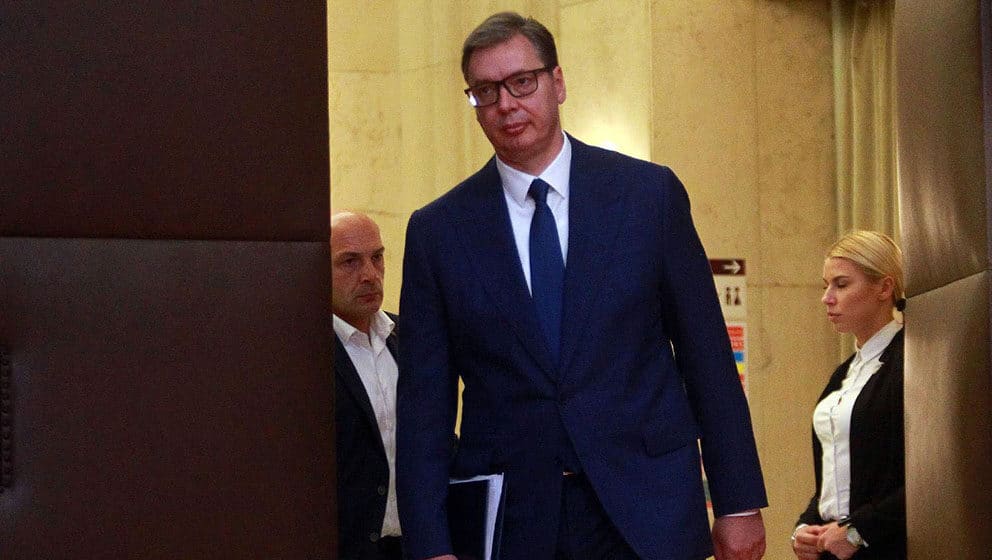 Vučić drži predavanje stranim studentima 1