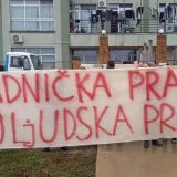"Radniče, i ti imaš zeleno svetlo": Osnovan Društveni front, prvi protest ispred Ministarstva rada 2