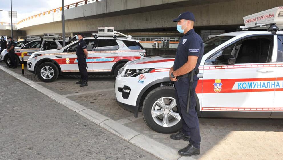SAT magazin: Policija podnela prijave protiv Komunalne milicije - Oko sokolovo kažnjavalo građane iz nelegalnih vozila 1