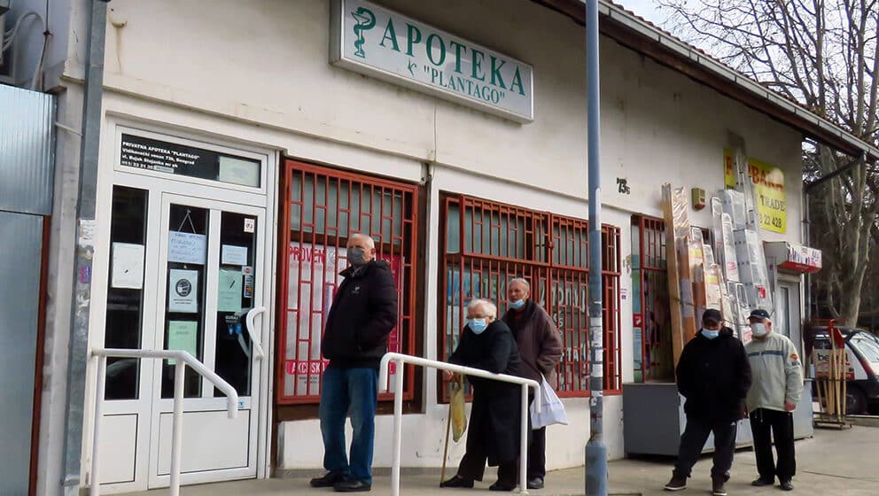 Ekološki ustanak: Dajte plate zaposlenima, nemojte da se Apoteke Beograd pretvore u kockarnice 1