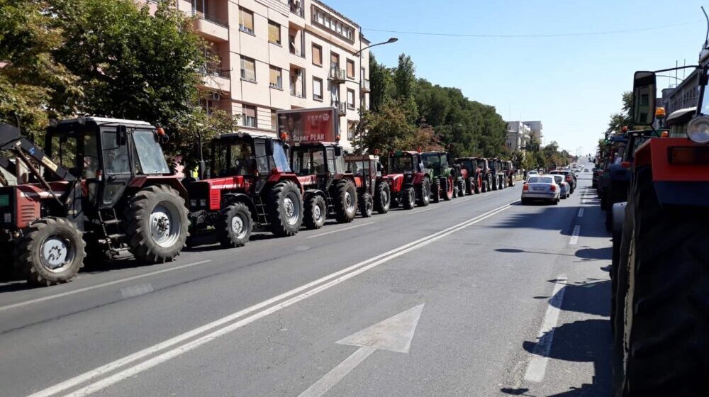 Poljoprivrednici najavljuju nove proteste: "Sve su nas lagali" 1