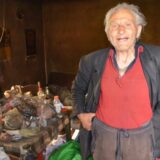 "Lagali su da jedem travu, hrane imam jer sam nešto sačuvao": Težak život Mirka iz sela Brnjare kod Bujanovca 18