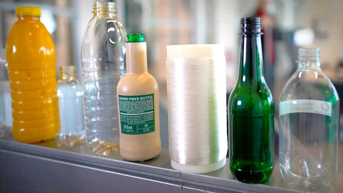 Bottles made of PEF (polyethylene furanoate) - the raw material is derived from wheat and corn