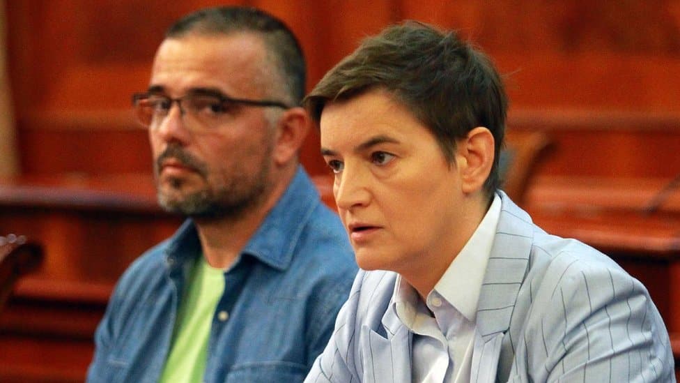 Srbija, poljoprivreda i protesti: Poljoprivrednici postigli dogovor sa Vladom, traktori se povlače sa ulica 2 Ministar poljoprivrede Branislav Nedimović i premijerka Ana Brnabić