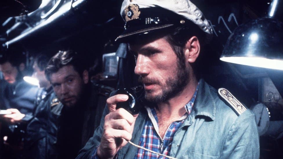 Preminuo čuveni nemački reditelj Volfgang Petersen, autor filmova Podmornica i Troja 2 Jürgen Prochnow as the submarine commander, known as the old man and in the background Bernd Tauber as the quartermaster Kriechbaum in Das Boot