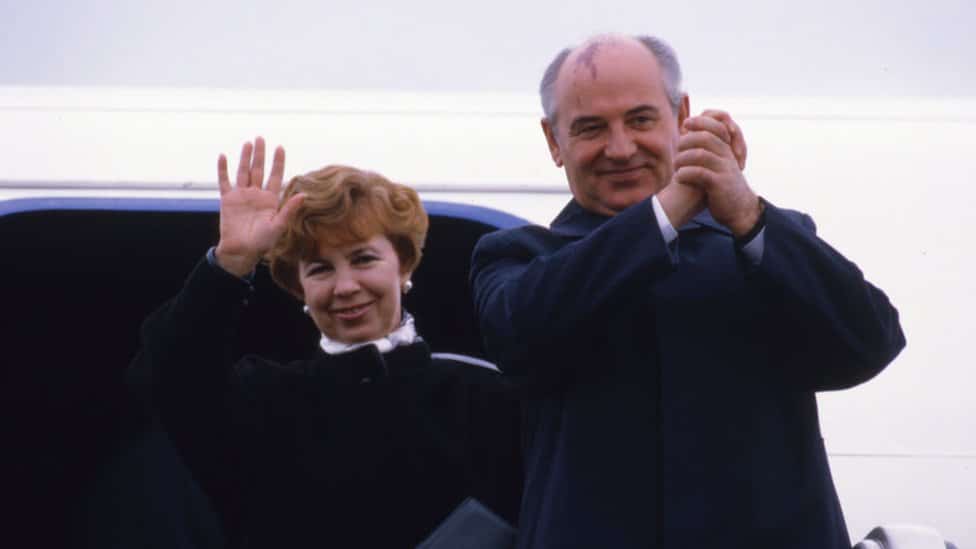 Mihael Gorbačov sa suprugom Raisom