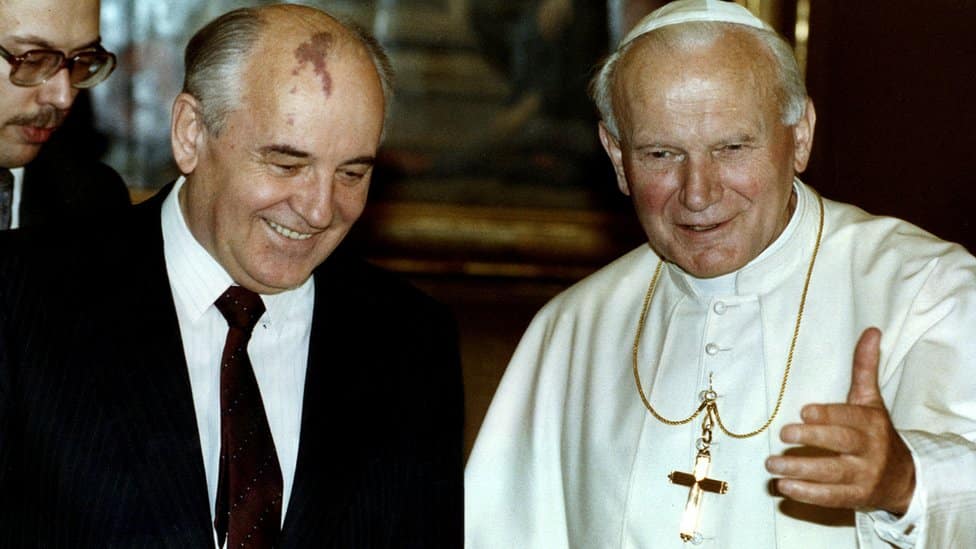 Mihail Gorbačov sa papom Jovanom Pavlom II