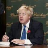 Britanski premijer nije ni otišao sa vlasti, a već se pominje njegov mogući povratak 6