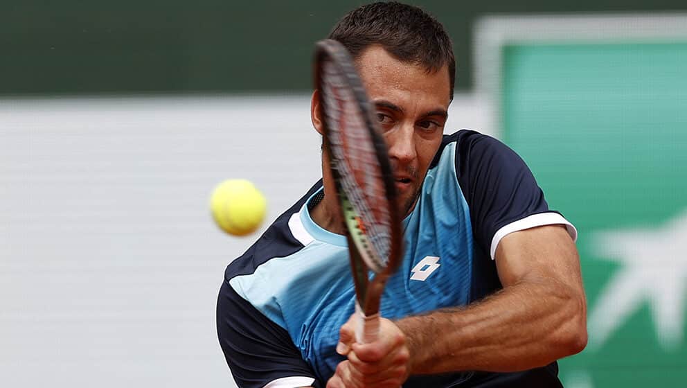 Medvedev uz dosta muke savladao Đerea u Haleu 1