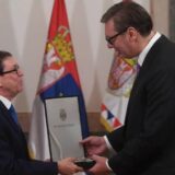 Vučić odlikovao kubanskog ministra spoljnih poslova Ordenom srpske zastave 8