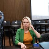 U Rusiji uhapšena novinarka koja se protivi invaziji na Ukrajinu 3