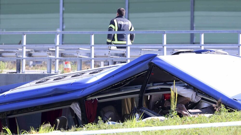 Hrvatska: Poljski autobus sleteo s autoputa, poginulo najmanje 12 ljudi, 43 povređeno 1