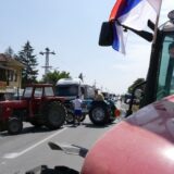 Poljoprivrednici iz Glušaca kod Šapca: Ako ne bude dogovora, u petak opet blokiramo raskrsnicu 12