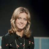 Film, Velika Britanija i Australija: Preminula Olivija Njuton Džon, pevačica i zveda „Briljantina" 6