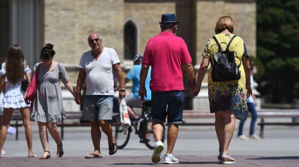 Portal 021: Novosađanima stižu pozivi SNS-a na obeležavanje godišnjice Oluje 1