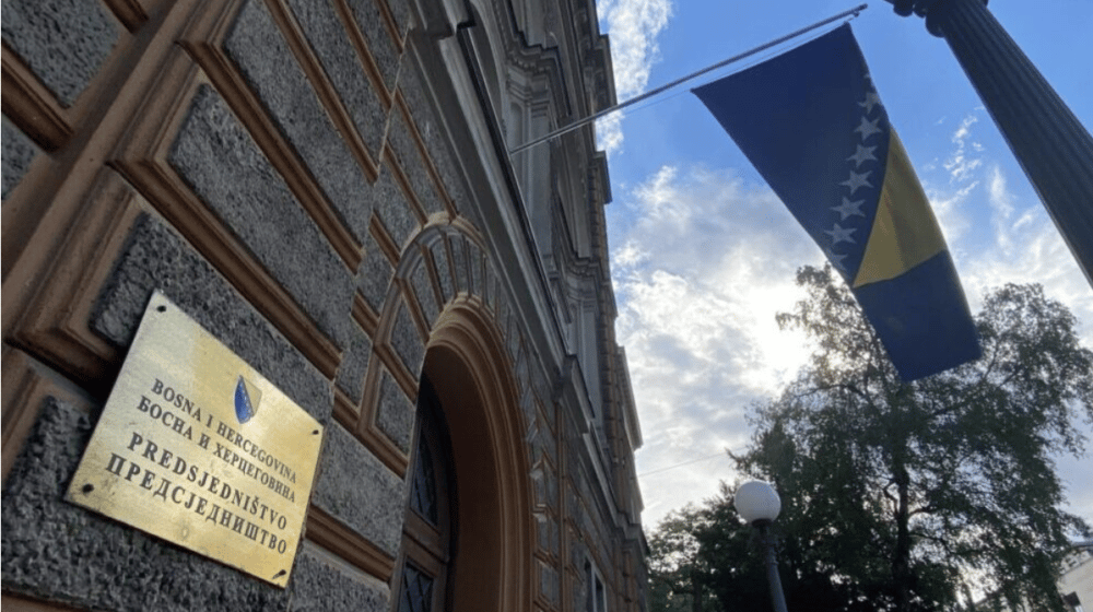 SDA optužila Srbiju i Hrvatsku da ne poštuju Dejtonski sporazum i destabilizuju BiH 1