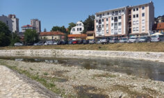 Đetinja kroz centar Užica Foto Nenad Kovačević (6) Suša i kanalizacija pretvorile Đetinju u smrdljivi potok (FOTO) 5