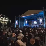 Cukiću 540.000, Anđelina i Željko Vasić po 1.010.000 dinara: Koliko koštaju nastupi estradnih zvezda na ovogodišnjim manifestacijama? 5