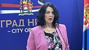 Gradonačelnici Niša krivična prijava jer je građanima “oteto brdo”- ona obećava ostavku ako se tu bude skladištio opasni otpad 2 Gradonačelnici Niša krivična prijava jer je građanima “oteto brdo”- ona obećava ostavku ako se tu bude skladištio opasni otpad 2